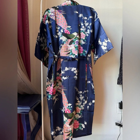 New Satin Flower Robe Full Length Blue XL - Picture 4 of 6